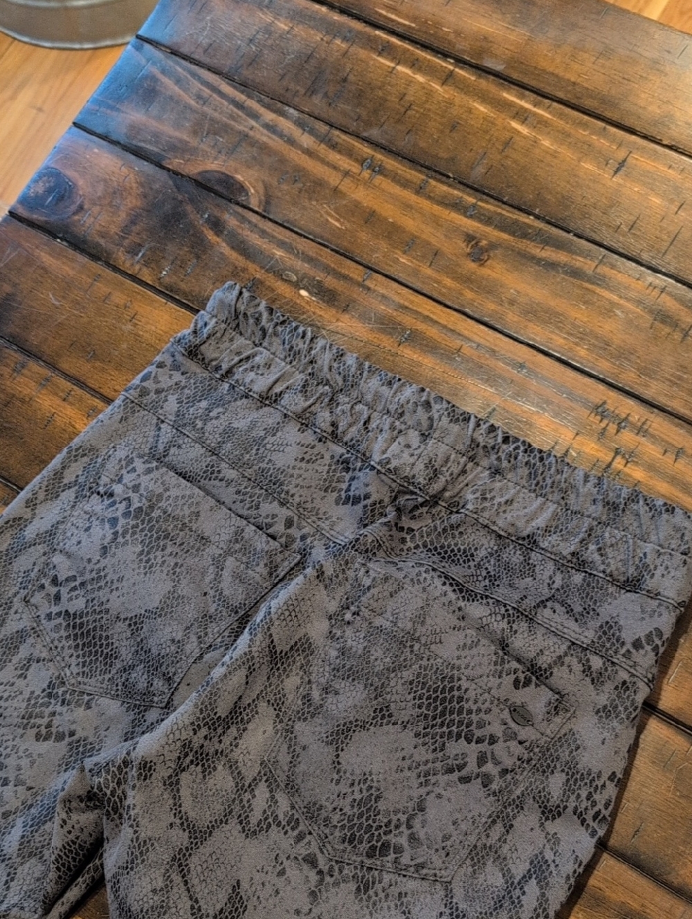 Bevy Flog Python Snake Shely Pants - Picture 6 of 7